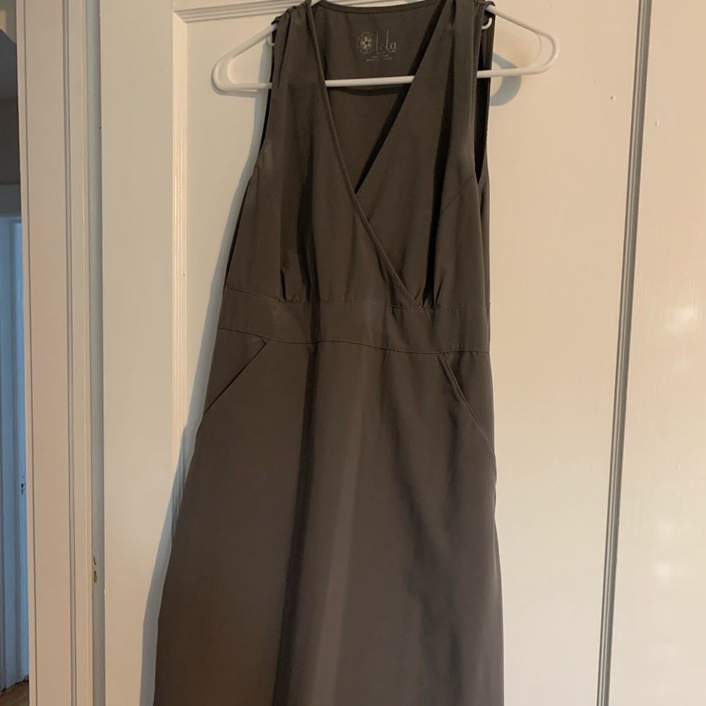 dress w/ pockets